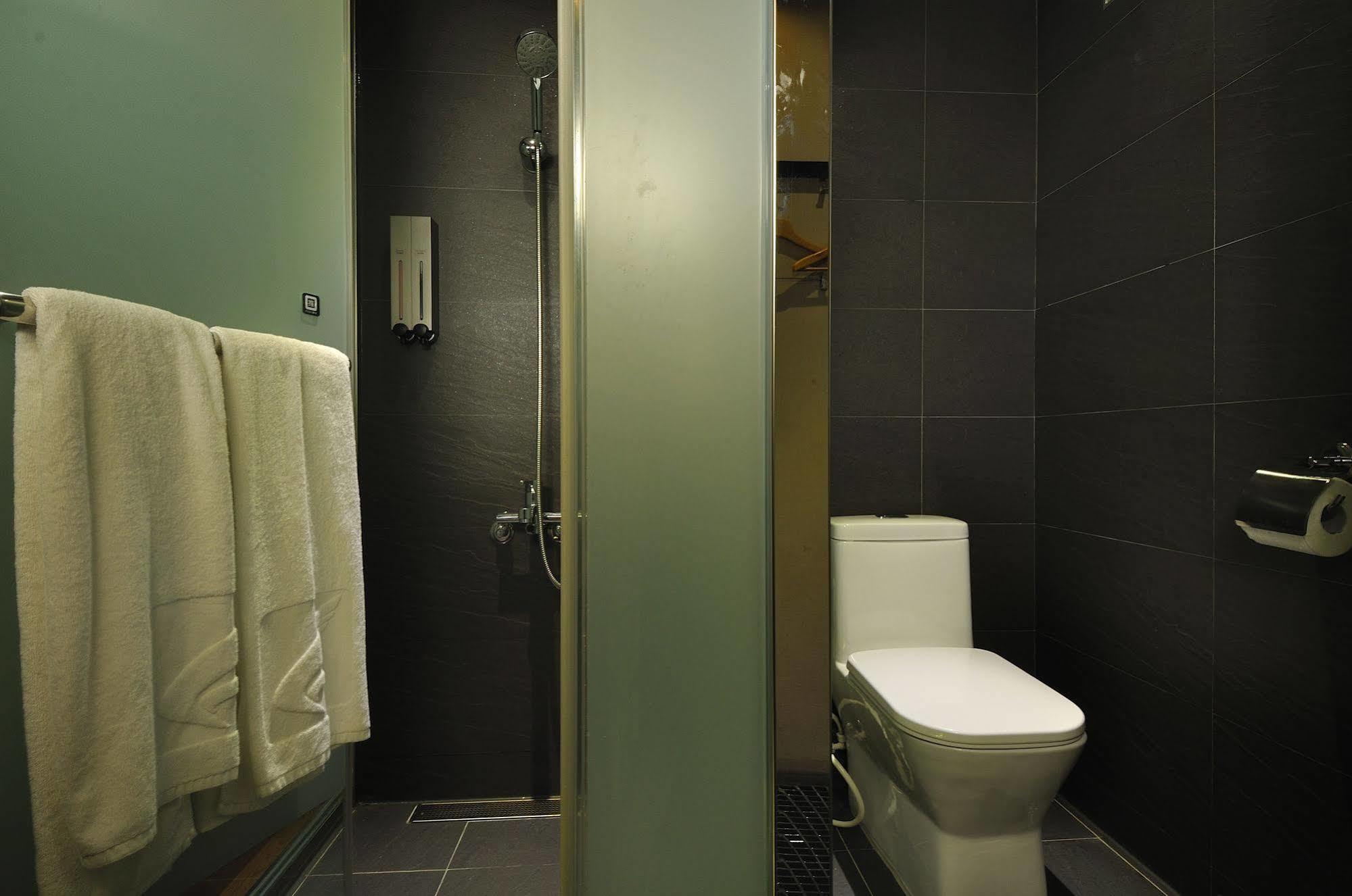 Forward Suites II Tajpej Kültér fotó